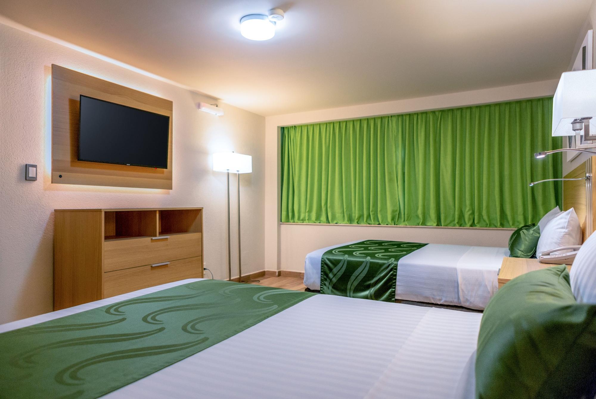 ควอลิตี้ อินน์ ปาชูกา Pachuca ภายนอก รูปภาพ A typical hotel room at the hotel