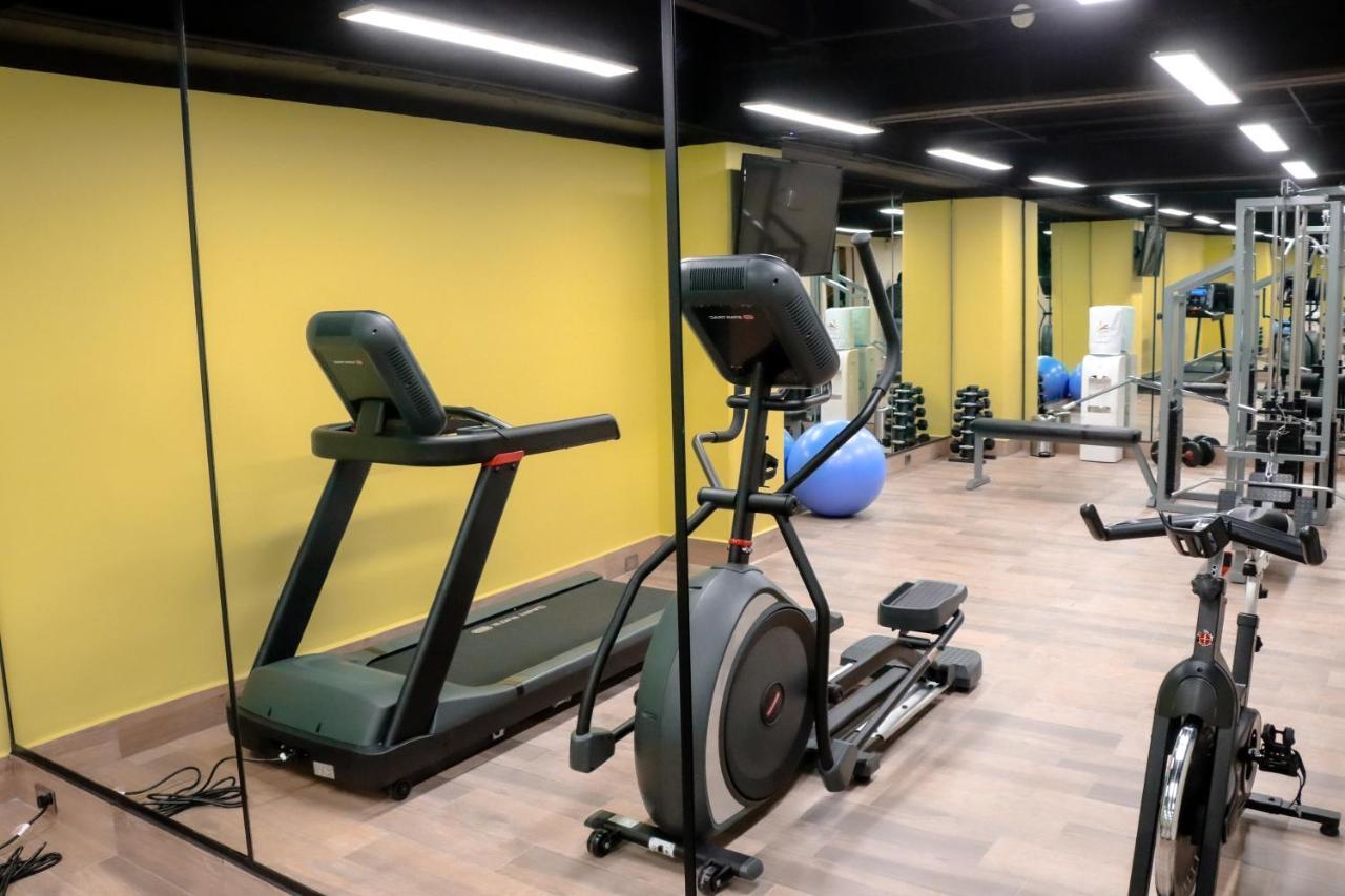 ควอลิตี้ อินน์ ปาชูกา Pachuca ภายนอก รูปภาพ A gym in a hotel