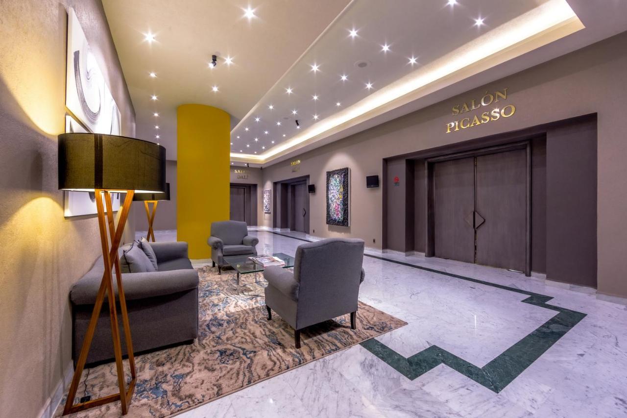 ควอลิตี้ อินน์ ปาชูกา Pachuca ภายนอก รูปภาพ The lobby of the hotel