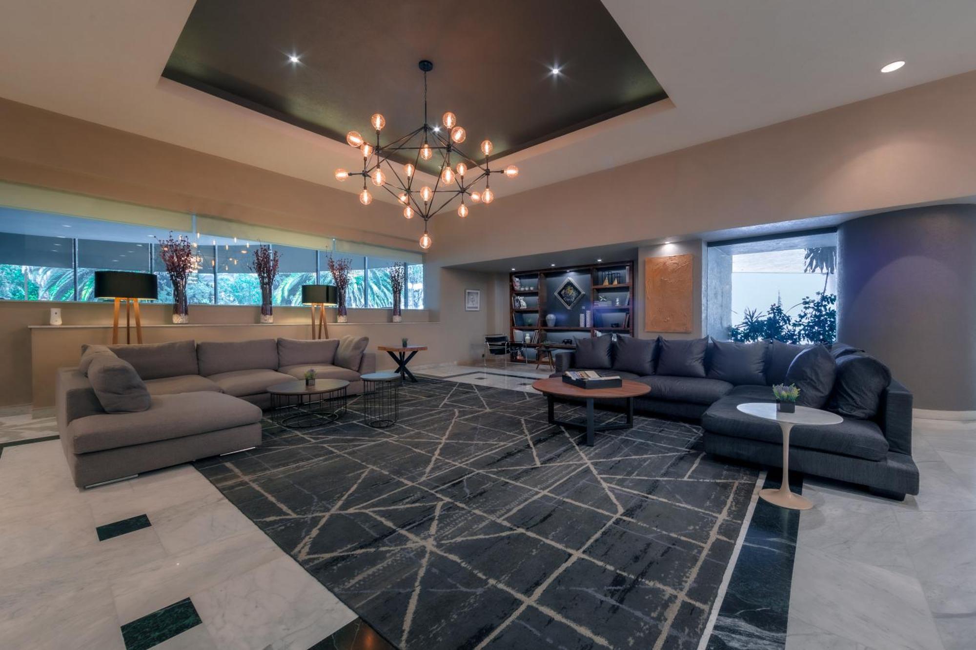 ควอลิตี้ อินน์ ปาชูกา Pachuca ภายนอก รูปภาพ The interior of the hotel