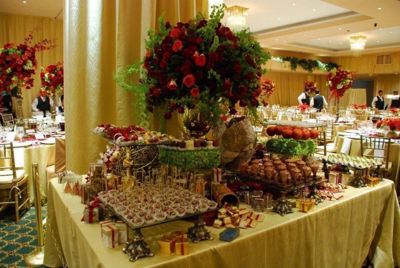 ควอลิตี้ อินน์ ปาชูกา Pachuca ภายนอก รูปภาพ A Christmas buffet at the Mandarin Oriental, Hong Kong